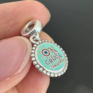 Pandora ON Cruise mode  Exclusive Charm